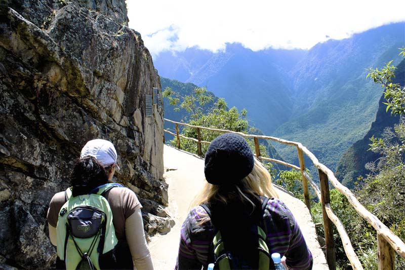 How do I travel to Machu Picchu
