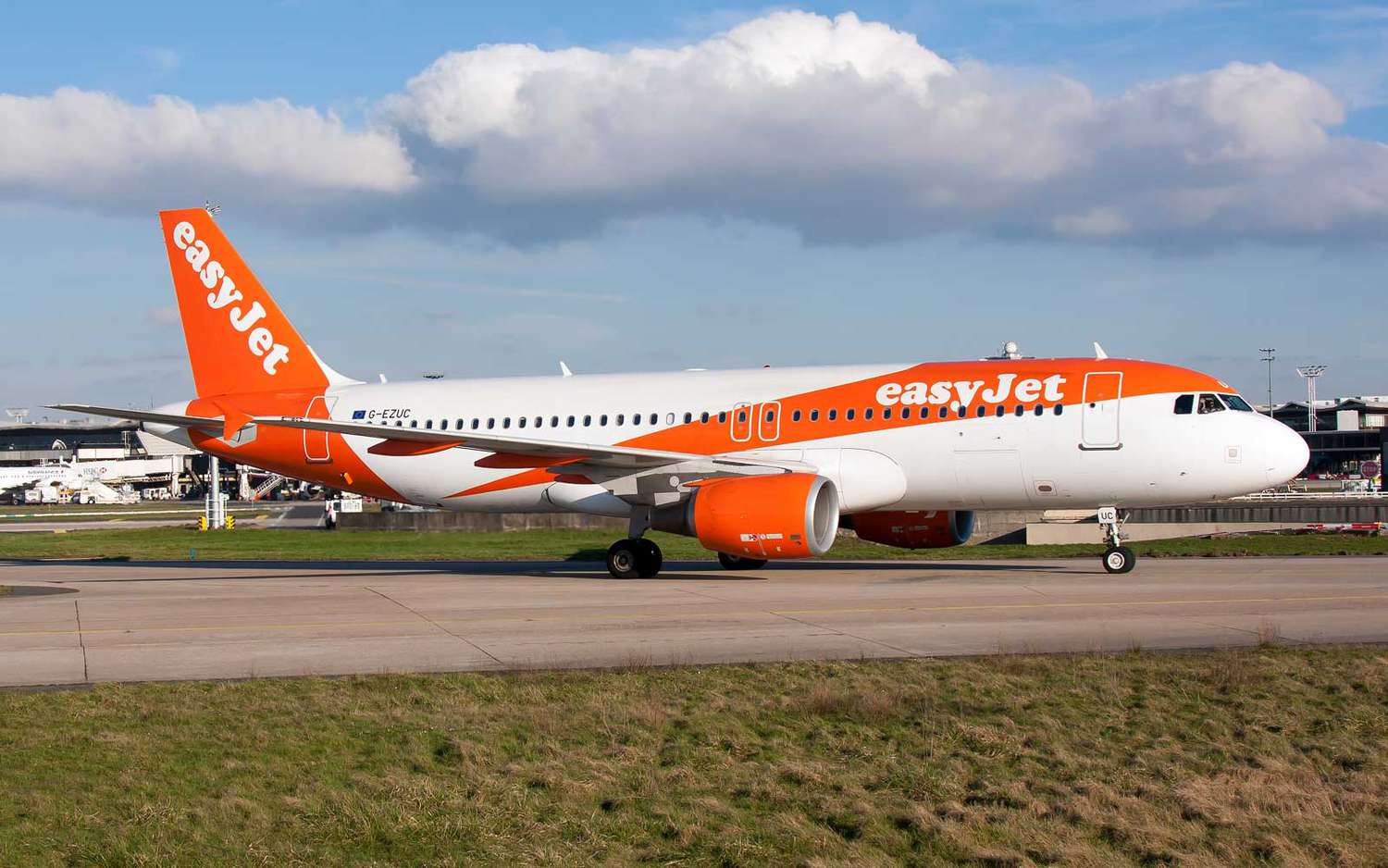 Flights from Southampton to Glasgow