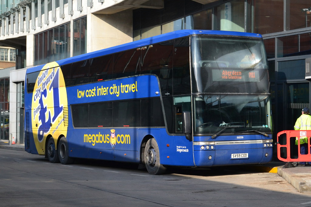 Bristol to Manchester bus