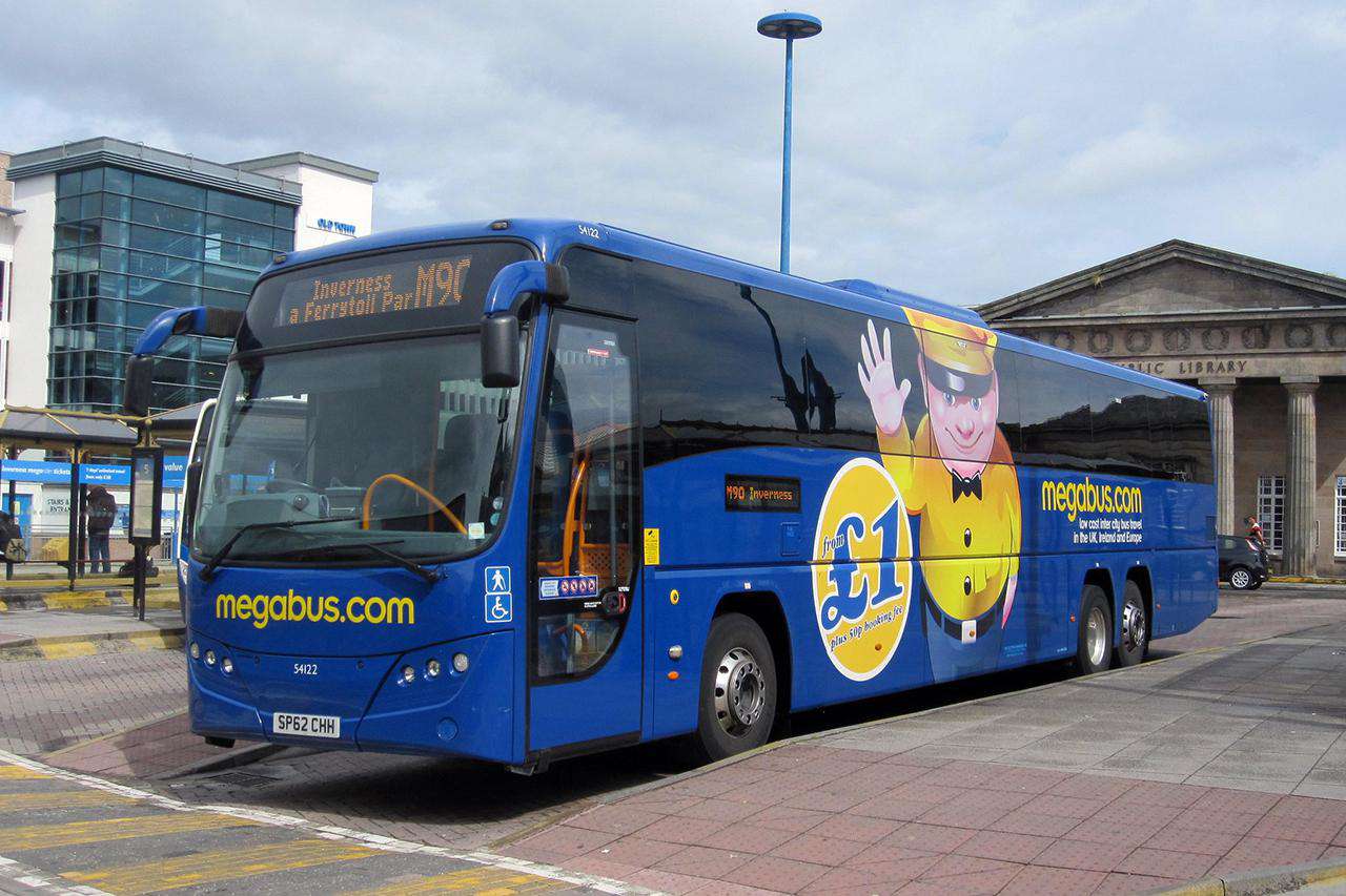  Cardiff to Reading bus