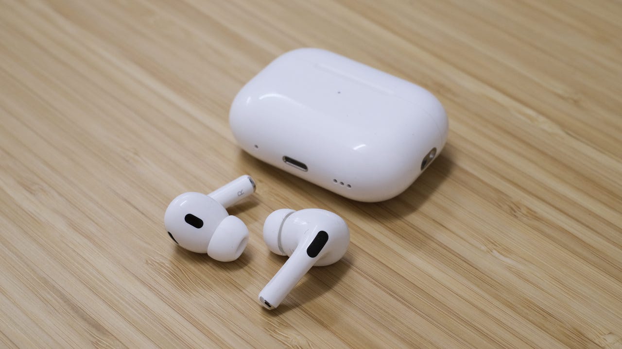 Apple AirPods Pro Wireless Earbud