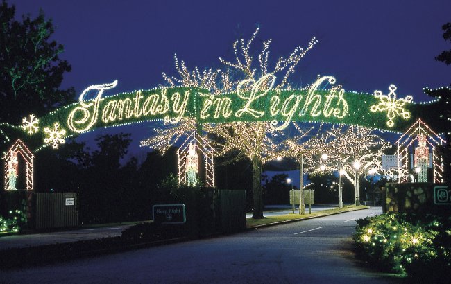 Fantasy in Lights at Callaway Resort & Gardens