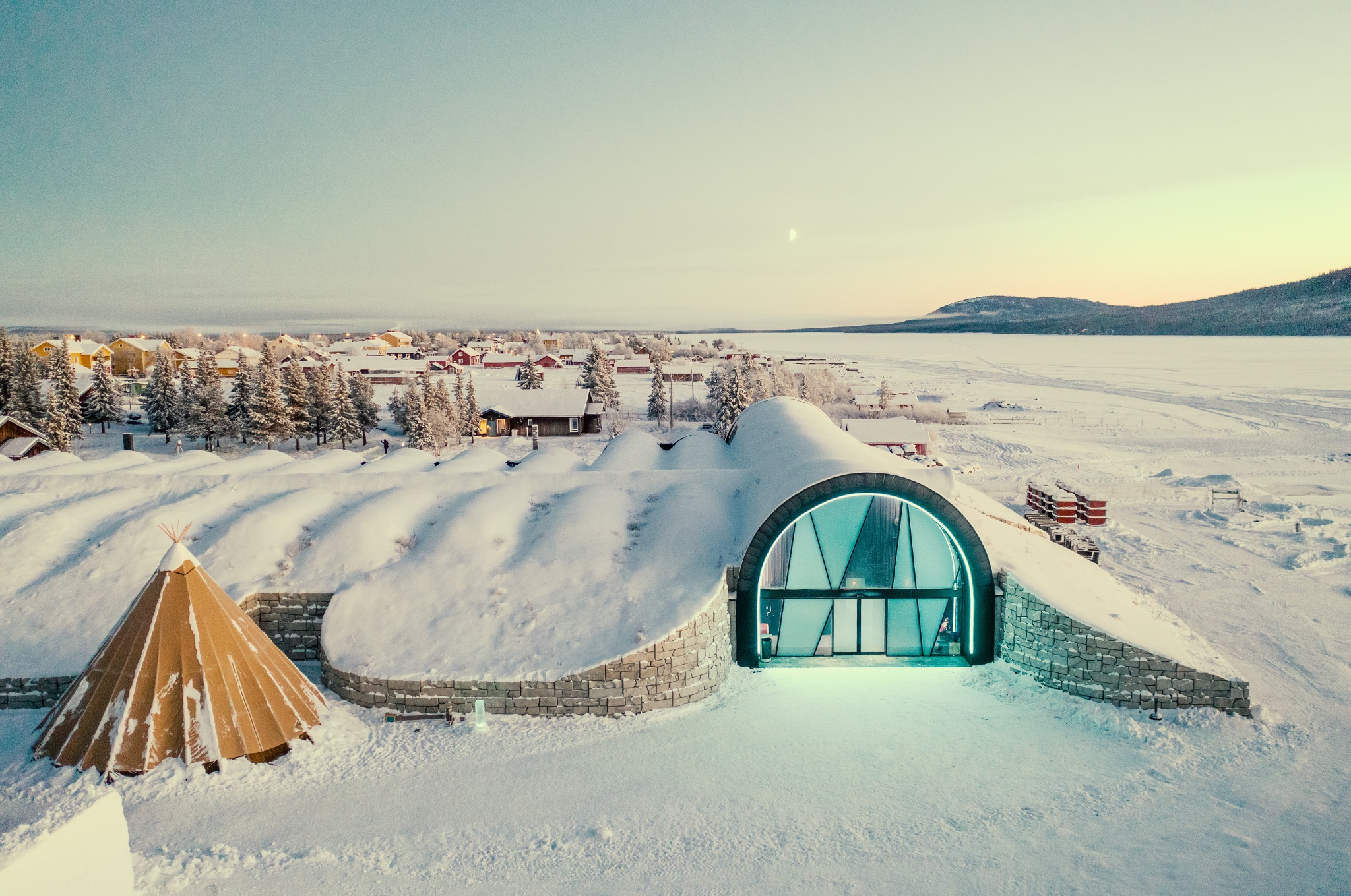 Jukkasjärvi, Sweden