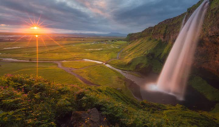 South Coast Waterfalls, Glacier & Black Sand Beach Tour