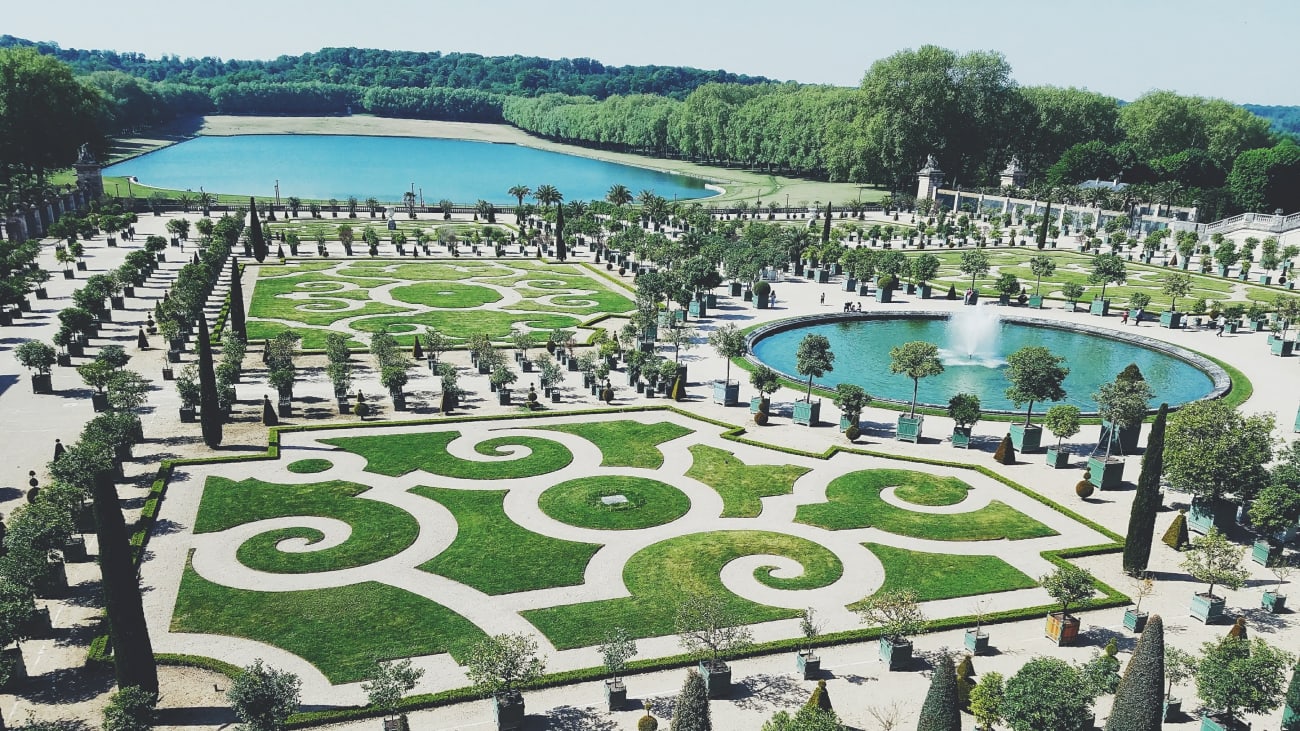 Versailles